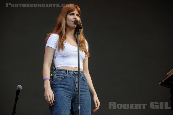 LONDON GRAMMAR - 2022-08-26 - SAINT CLOUD - Domaine National - Grande Scene - 